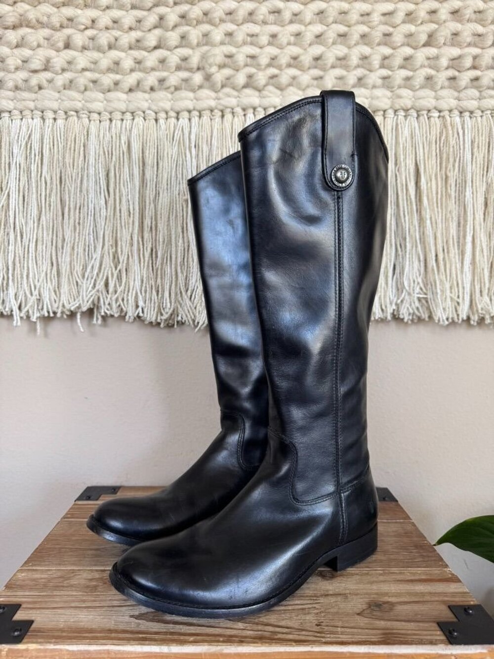 Frye Melissa Black Box Leather‎ Tall Inside Zip Knee High riding Boots Size 7.5